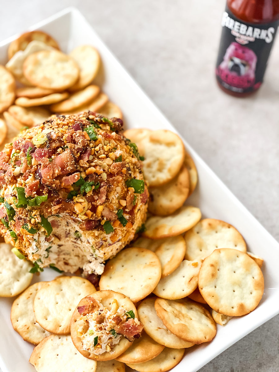 FESTIVE CHEESE BALL WITH FIREBARNS BACON – Les sauces Firebarns