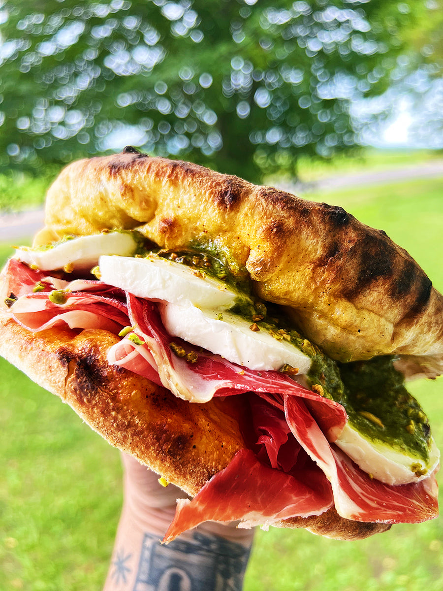 Pistachio Pesto & Tequila Lime Foccacia – Les sauces Firebarns